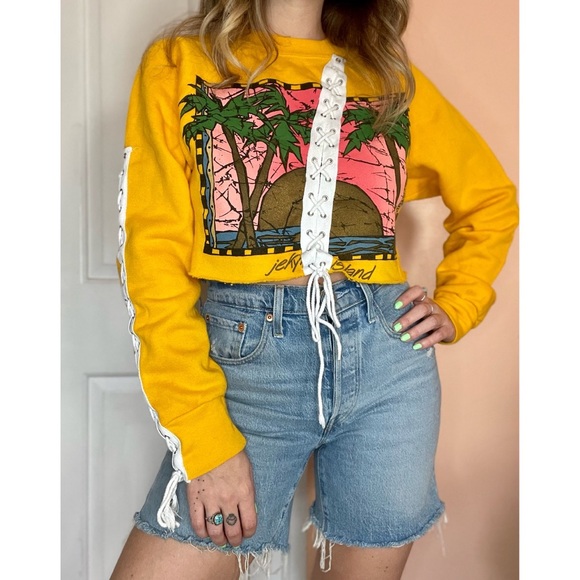 Vintage Reworked Destination Sweater - Picture 6 of 6